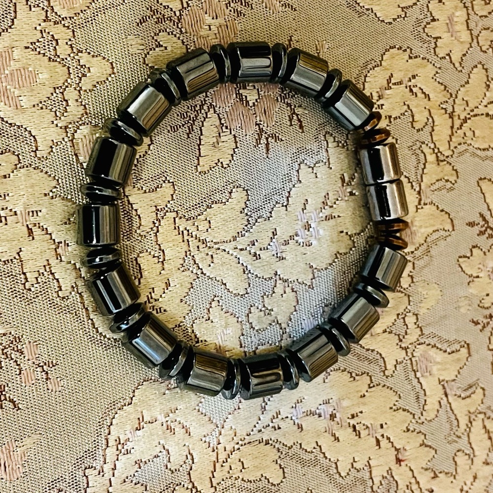 Polished Magnetic Hematite Beads and Discs Stretch Bracelet